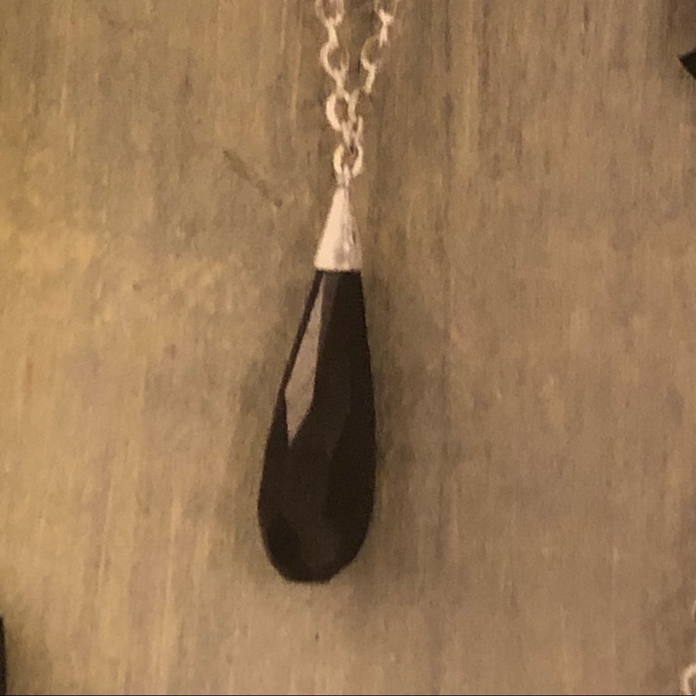 Silver Layered Chain Necklace with Black Teardrop Pendant - Picture 7 of 9